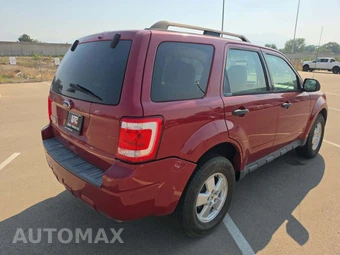 2011 Ford Escape XLT - miniatura 3