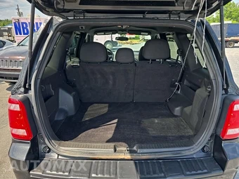 2011 Ford Escape XLT – miniatura 13