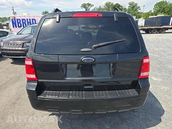 2011 Ford Escape XLT – miniatura 5