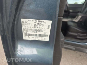 2011 Ford Escape XLT – miniatura 2