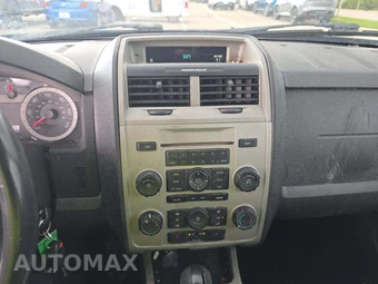 2011 Ford Escape XLT – miniatura 7