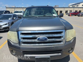 2011 Ford Expedition XLT – miniatura 2