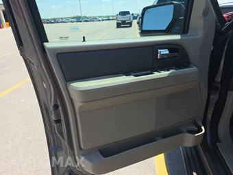 2011 Ford Expedition XLT – miniatura 9