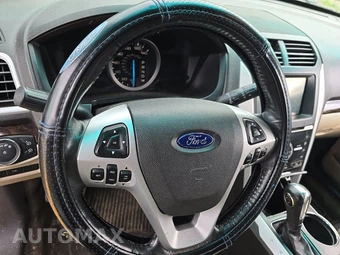 2011 Ford Explorer Limited – miniatura 10