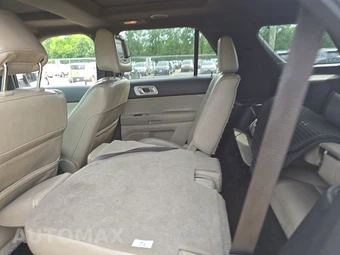 2011 Ford Explorer Limited – miniatura 13