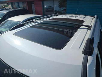 2011 Ford Explorer Limited – miniatura 12