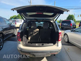 2011 Ford Explorer Limited – miniatura 15
