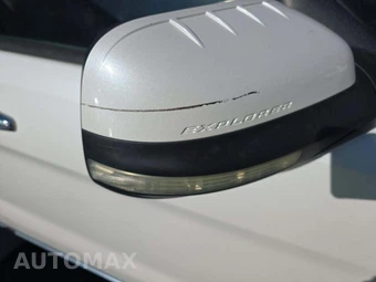 2011 Ford Explorer Limited – miniatura 31