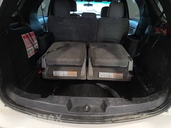 2011 Ford Explorer XLT – miniatura 16