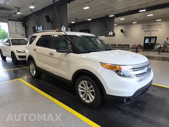 2011 Ford Explorer XLT – miniatura 3