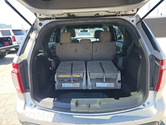 2011 Ford Explorer XLT – miniatura 17