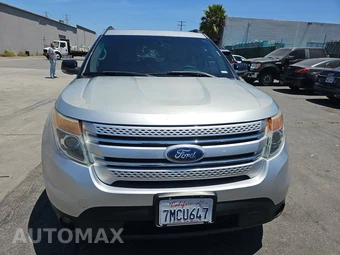 2011 Ford Explorer XLT – miniatura 2