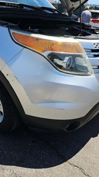 2011 Ford Explorer XLT – miniatura 34