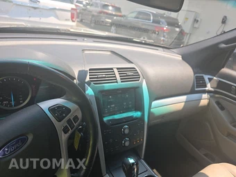 2011 Ford Explorer XLT – miniatura 11