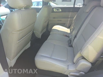 2011 Ford Explorer XLT – miniatura 13