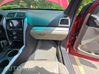 2011 Ford Explorer XLT – miniatura 20