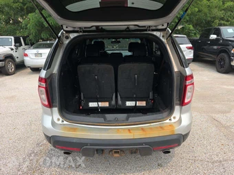 2011 Ford Explorer XLT – miniatura 15