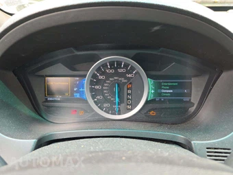 2011 Ford Explorer XLT – miniatura 9