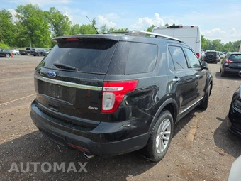 2011 Ford Explorer XLT – miniatura 4