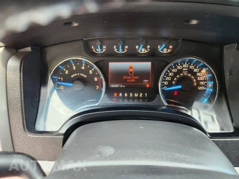 2011 Ford F-150 FX4 Crew Cab Medium Bed - miniatura 8