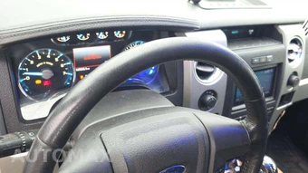 2011 Ford F-150 Lariat Crew Cab Medium Bed – miniatura 29