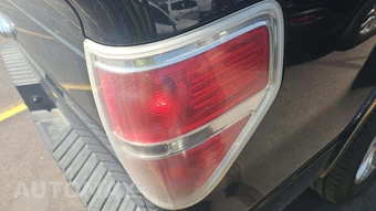 2011 Ford F-150 Lariat Crew Cab Short Bed - miniatura 33