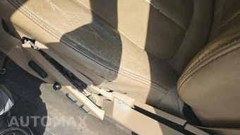 2011 Ford F-150 Lariat Crew Cab Short Bed - miniatura 17