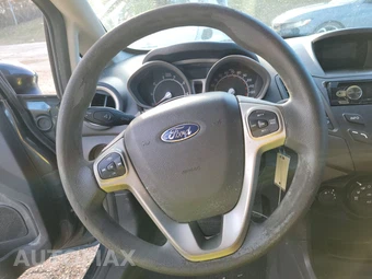 2011 Ford Fiesta SE Hatchback – miniatura 10