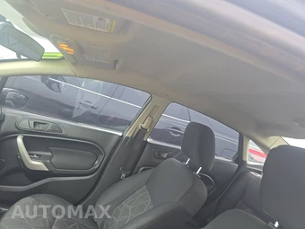 2011 Ford Fiesta SE Sedan – miniatura 17