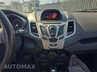 2011 Ford Fiesta SEL Sedan – miniatura 11