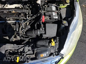 2011 Ford Fiesta SEL Sedan – miniatura 43