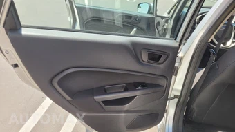 2011 Ford Fiesta SES Hatchback - miniatura 16