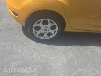 2011 Ford Fiesta SES Hatchback – miniatura 10