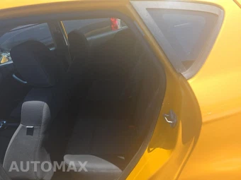 2011 Ford Fiesta SES Hatchback – miniatura 16