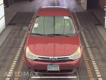2011 Ford Focus SE - miniatura 2
