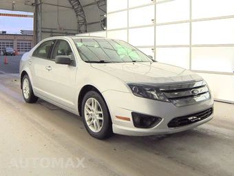 2011 Ford Fusion S – miniatura 3