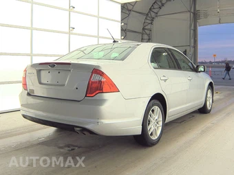 2011 Ford Fusion S – miniatura 4