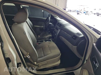 2011 Ford Fusion SE - miniatura 8