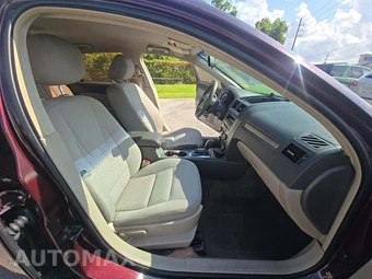 2011 Ford Fusion SE - miniatura 15