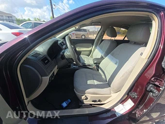 2011 Ford Fusion SE - miniatura 3