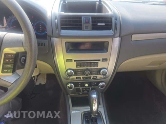 2011 Ford Fusion SE - miniatura 7
