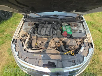 2011 Ford Fusion SE – miniatura 16