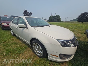 2011 Ford Fusion SE – miniatura 3