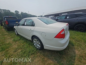 2011 Ford Fusion SE – miniatura 6