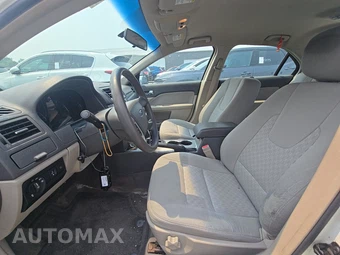 2011 Ford Fusion SE – miniatura 7