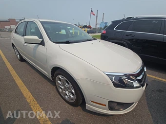 2011 Ford Fusion SE – miniatura 3