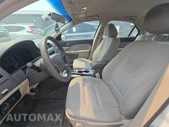 2011 Ford Fusion SE – miniatura 7