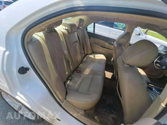 2011 Ford Fusion SEL - miniatura 16