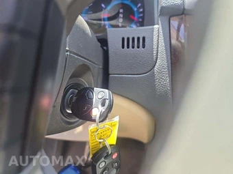 2011 Ford Fusion SEL – miniatura 5
