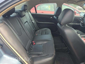 2011 Ford Fusion SEL – miniatura 13